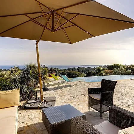 Villa ***** Le Bougnon 4ch Piscine Vue Mer *